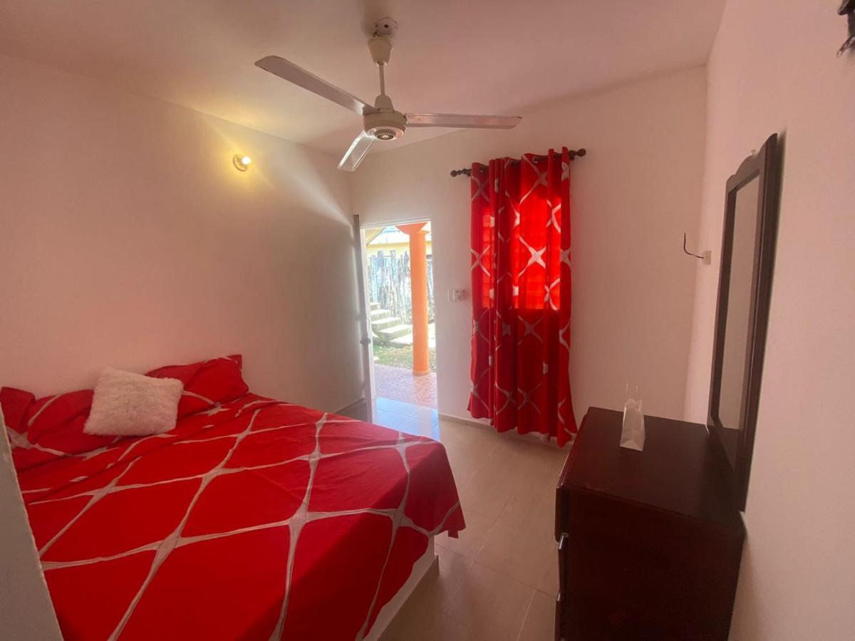 Hotel El Escondite Лас Терренас Экстерьер фото